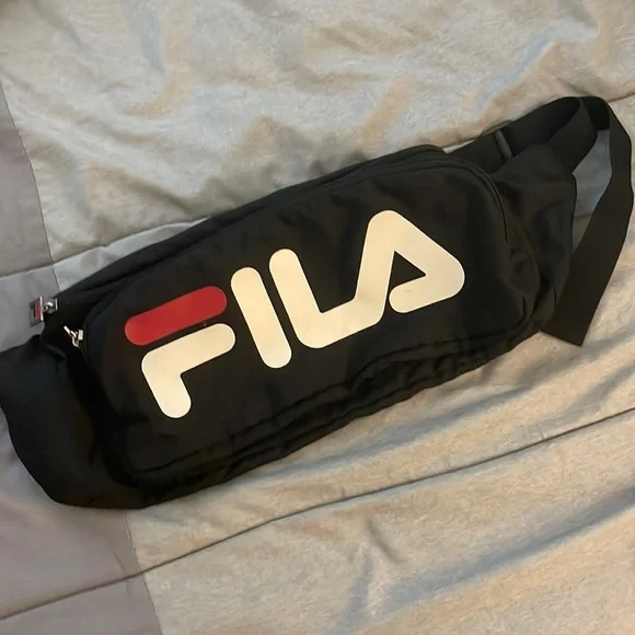Fila Heritage Sling Bag - Picture 3 of 9